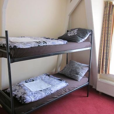 Amsterdam Hostel Uptown